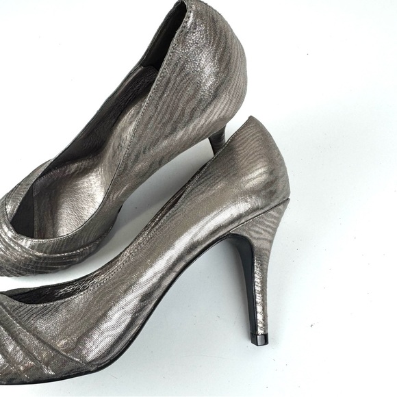 Adrianna Papell Women's 8.5 Silver Sparkling Heels Open Toe Party Stiletto Shoes - Picture 11 of 11